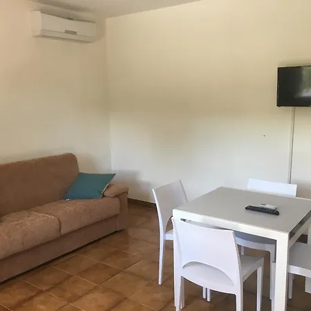 Baia Riaci 아파트